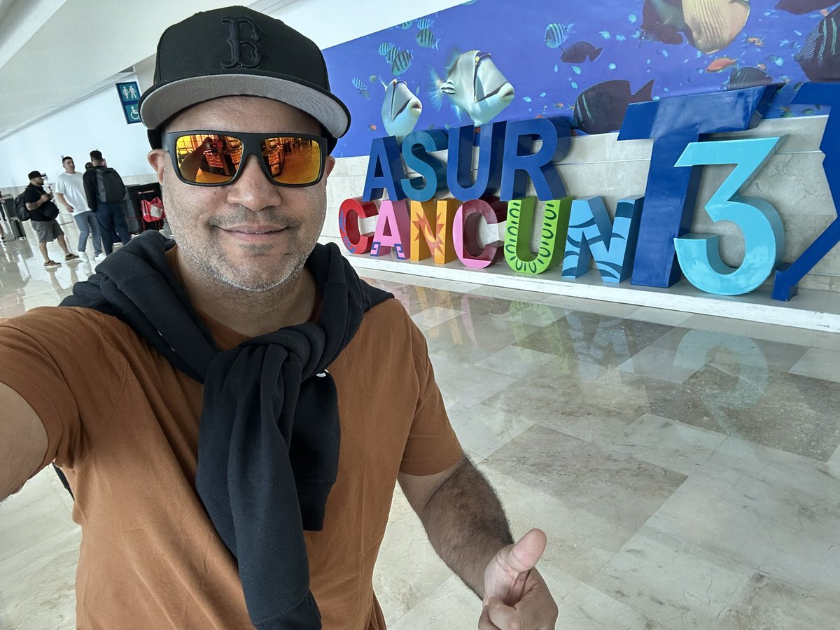 drcoderz's tweet photo. Bye Cancun 🇲🇽 amazing experience at #FlutterConfLatam26 -  returning home with a bag full of swag and great memories   @FlutterDev #Flutter #Dart #Cancun #Mexico 💙💙💙 https://t.co/rmxPCENCPY