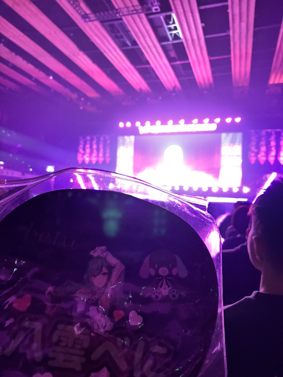 Ivaneko1127's tweet photo. #八雲べに生誕祭2026
#八雲べに 
べに様 お誕生日おめでとう🎊
あっという間に1年が経ってしまった
早すぎない？
でも、これからの1年間、あなたがずっと幸せでいられますように
これからもずっと応援します https://t.co/WHiXzeoqAL