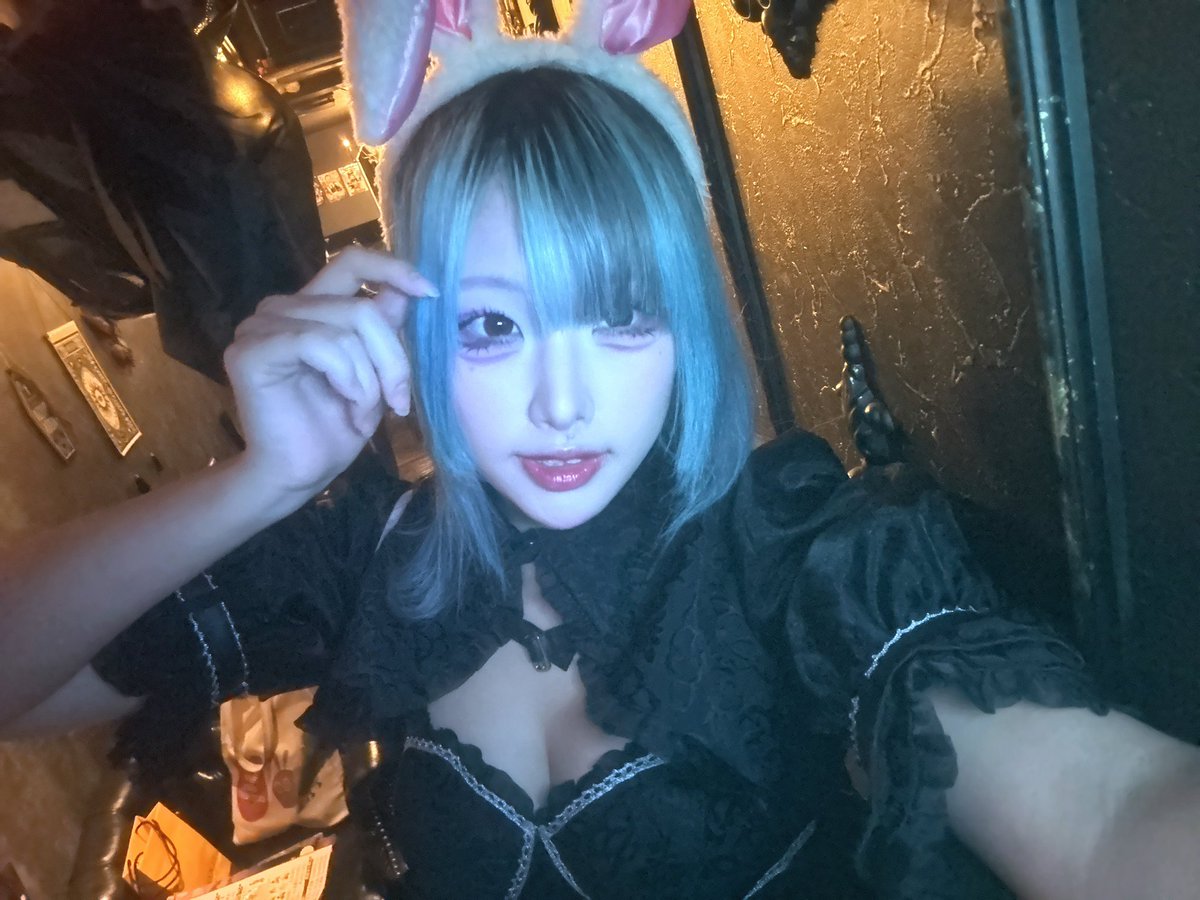 kuronai_phos's tweet photo. キラキラ〜🐰

ほんじーつは素敵すぎる運命の一致うさちゃん🎵なロリータ契約者様✨️✨️🐰
ロリータのお話いっぱい聞いちゃった♡
イベドリたーくたく！おもろすぎるて🤚もしかしてえろがき⁉️な契約者様
初めて見たフルーツ大福うまうま(,,- -,,)💗
連勤終わり神な契約者様🎵
⤵ https://t.co/5toclqOSfM