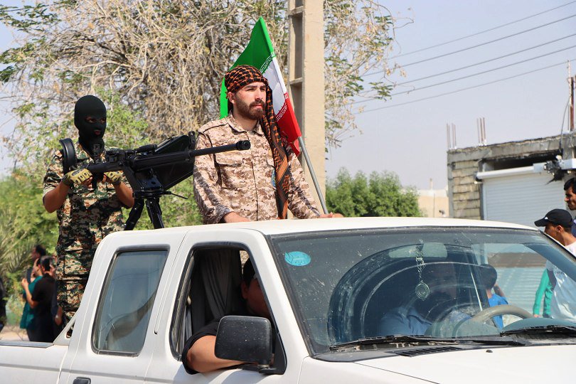 Ramhormozonline's tweet photo. رزمایش جان‌فدایان در رامهرمز، جلوه‌ای از وحدت ملی

#جانفدایان_خوزستان 
#جانفدایان_رامهرمز https://t.co/OkjOEzkzrF