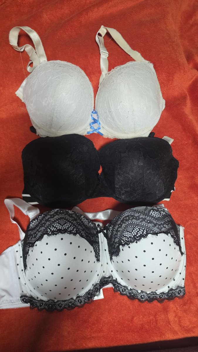 SecretCouple699's tweet photo. Hey Kurven-Liebhaber! 🍑✨Wir sind ein molliges Paar und bieten dir ihre getragenen Strings &amp; Tangas an!
#getrageneslips #getragenewäsche #getragenetangas #plussizeseller #pantyseller #wäschesellerin #fetisch #mollig https://t.co/11ftYpExq9