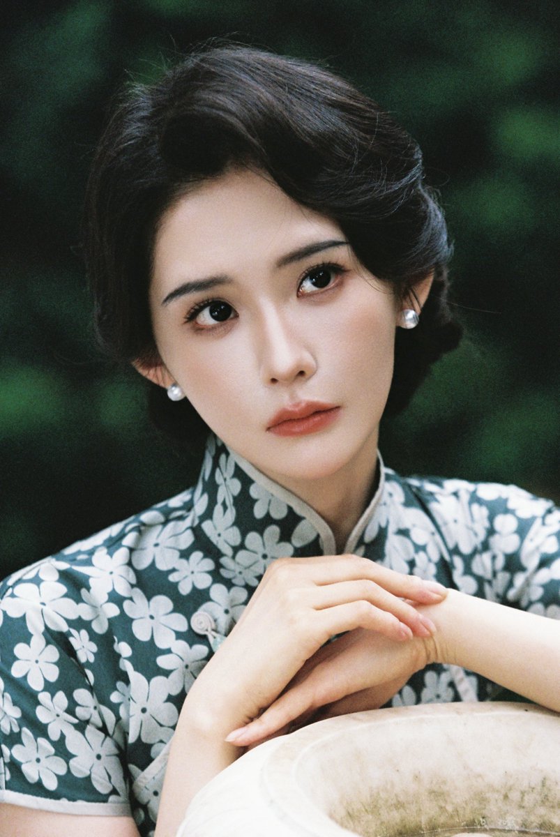 WangYijinTH's tweet photo. 260924 WangYijin update  xhs  

🔭💚

#หวังอี้จิ่น #WangYijin 
#王艺瑾 #Ritawang https://t.co/9sEk7vbklj