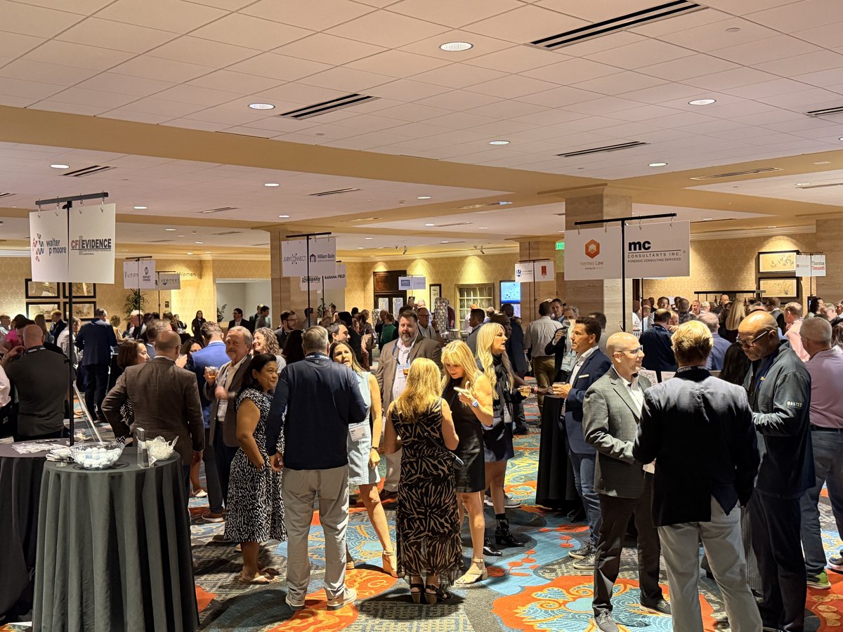 TheCLMalliance's tweet photo. Curious what's happening IRL at our Construction Conference in Dallas? Take a look -- it was busy! Ready for Day Two? We are!

#ClaimsManagement #LitigationManagement #InsuranceDefense #ConstructionInsurance #CLMConstruction https://t.co/Hz65AunXMo