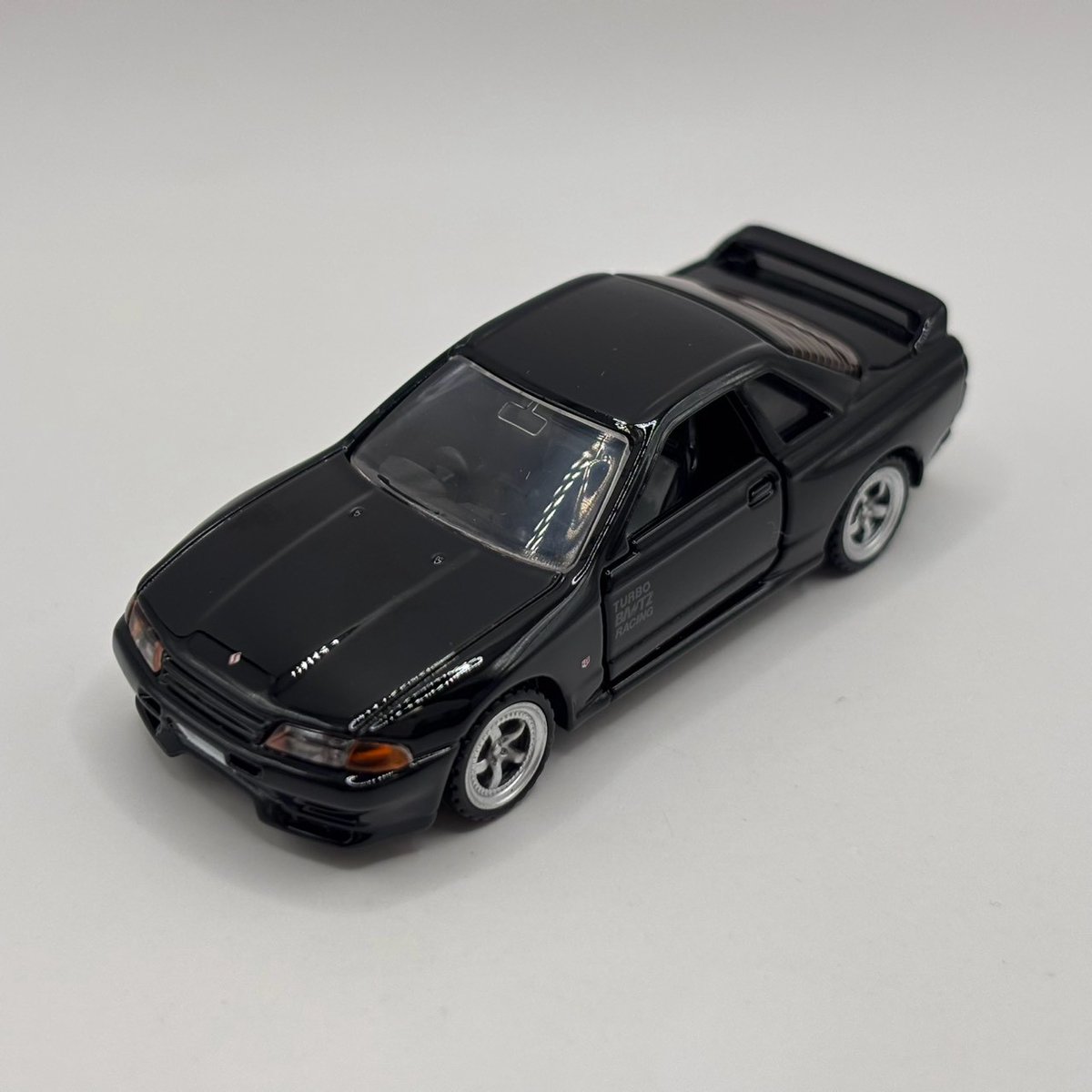 tomica103ca's tweet photo. #トミカ #トミカプレミアム #新発売 #新商品 #unlimited #頭文字D #BNR32
9月19日 新発売🌈
トミカプレミアムunlimited
頭文字D 日産 スカイライン GT-R (BNR32) (中里 毅) https://t.co/NhLkLhCiIR