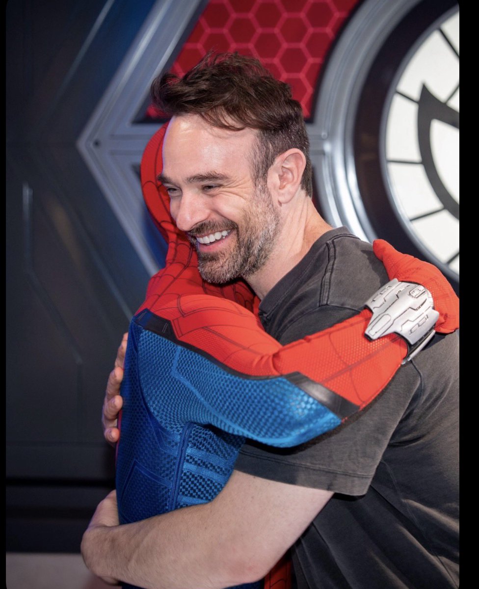 basicbeingbas1c's tweet photo. the closest we will ever get to spidey and daredevil together💔💔💔💔 https://t.co/62Vusuu3hd