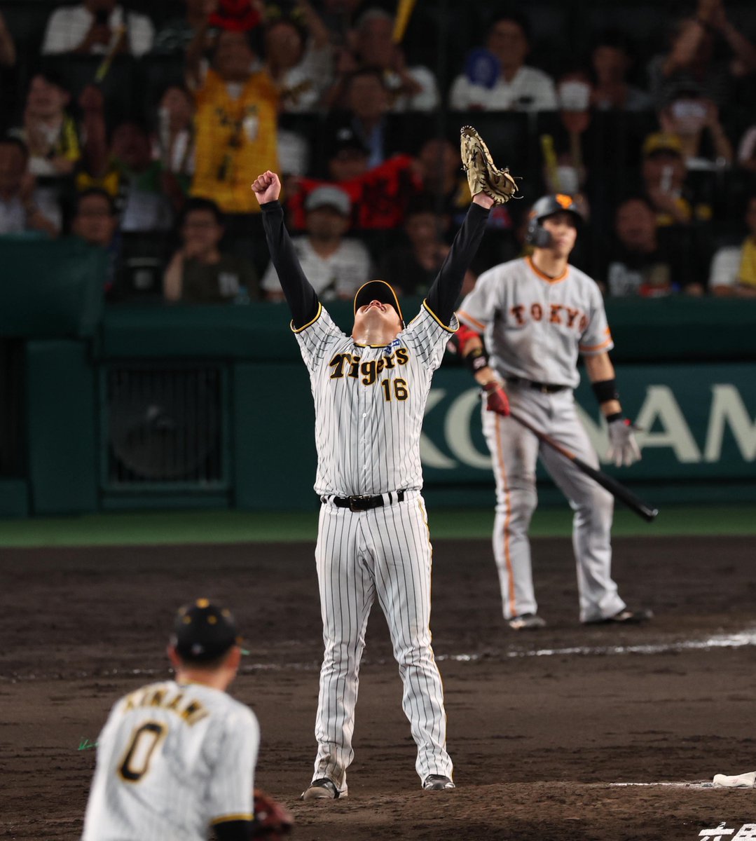 u10uuuudon's tweet photo. 西勇輝と言えばこの2023の優勝決定3連戦の初戦の完封よね
まじで頼りになった https://t.co/4AhmiPc3rR