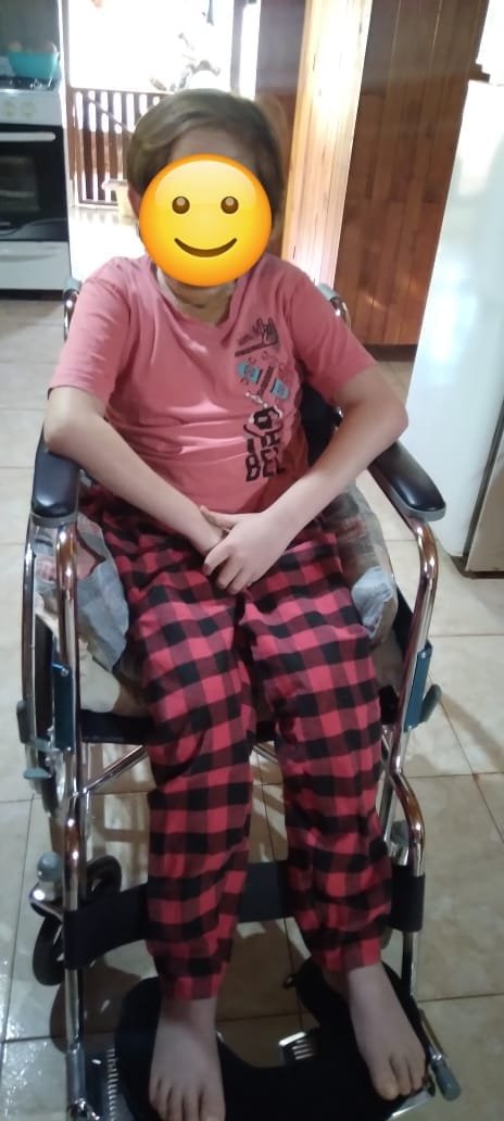 AnyColazo's tweet photo. Gente linda , este chiquitín necesita un bipidestador para hacer sus ejercicios y terapias . Conseguí uno usado por $250.000 si 2500 personas pueden colaborar con $100 lo compramos y lo ayudamos a empezar su terapias nos ayudan ? ALIAS https://t.co/RDrJMV1l10 https://t.co/VfuiBfaS7X