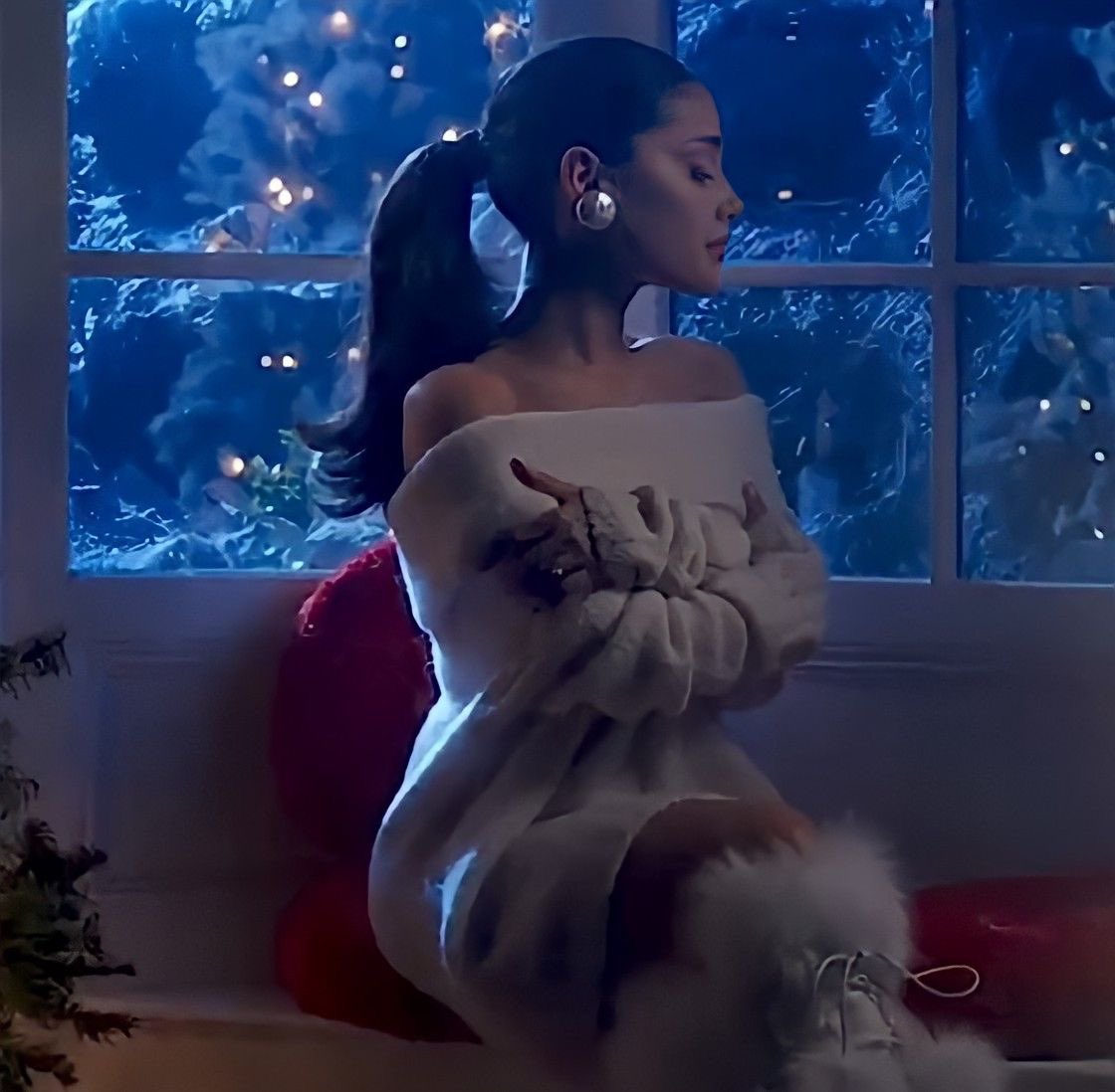 swwtenr's tweet photo. she’s defrosting ❄️☃️ https://t.co/f82gFOvAyO