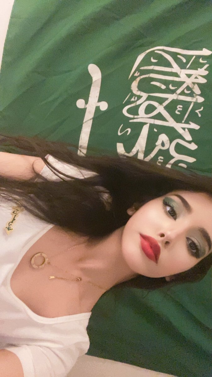 vriiiw's tweet photo. #SaudiNationalDay https://t.co/UwC279kjK3