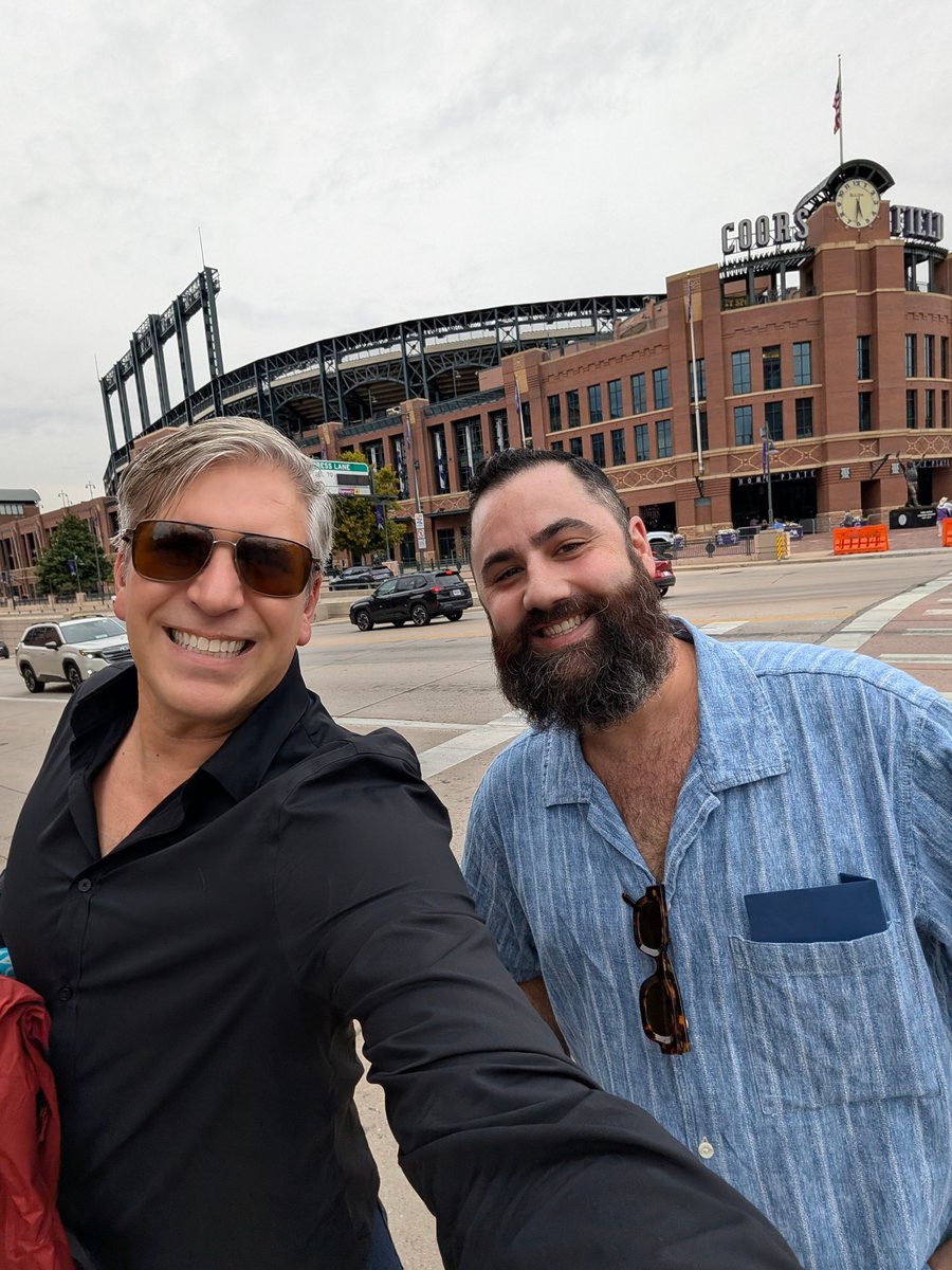 SlingwaveInc's tweet photo. A great start to Mogl Peak Week in Denver. Paul Boruta joined the “Building the Next Measurement Framework” panel to discuss where marketing measurement is headed.

If you’re here, stop by the Slingwave booth to say hi to Paul and Sam Adler. https://t.co/Ocer4i7vVi