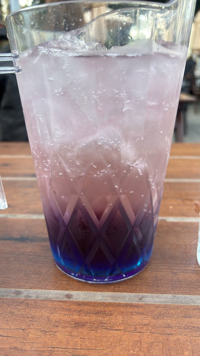 vivimagic's tweet photo. purple rain cocktail pitcher at #wetherspoons #alctwt https://t.co/QicKfd9co3