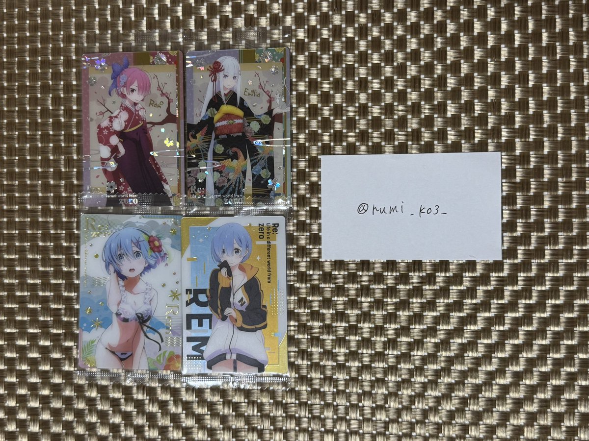 rumi_k03_'s tweet photo. 【交換】 リゼロ ウエハース カード

譲：画像

求：同異種 ベアトリス

※箔押しは箔押し同士での交換

郵送でのお取引になります。
検索からでも気軽にお声かけください！ https://t.co/4O4KOnMvDb