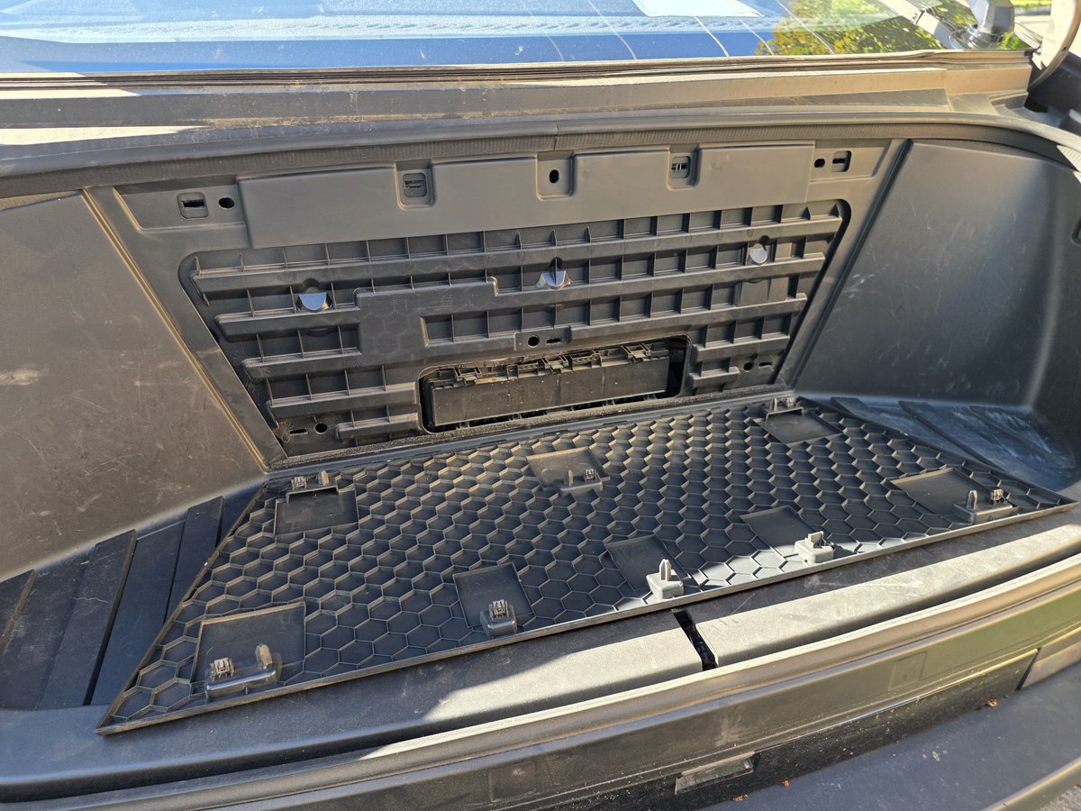 contractorsPOV's tweet photo. Changed my Cybertruck cabin air filter this morning. Took more time to take the pictures than to change the filter.
Don't forget to date your filters so you can feel guilty for being 6 months late the next time you change it 😂 https://t.co/80lljkdZ7d