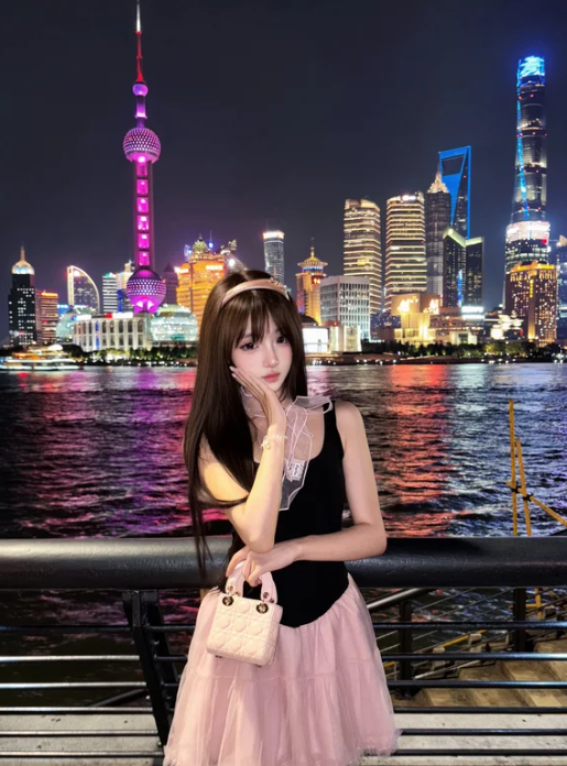 HanNewfielxr's tweet photo. 我这些东西的位置，只有我自己知道 #萝莉 #上海 #日常 https://t.co/ZEFwp5Nc08