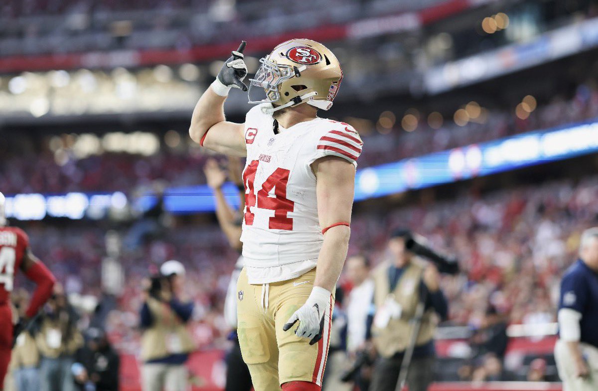 AdamSchefter's tweet photo. 49ers FB Kyle Juszczyk has celebrated touchdowns and first downs his entire NFL career in his own chugging way, an ode to his nickname “Juice”. This is the first time he has been fined. “And I don’t even drink beer!” he texted. https://t.co/muXZTaXUjd