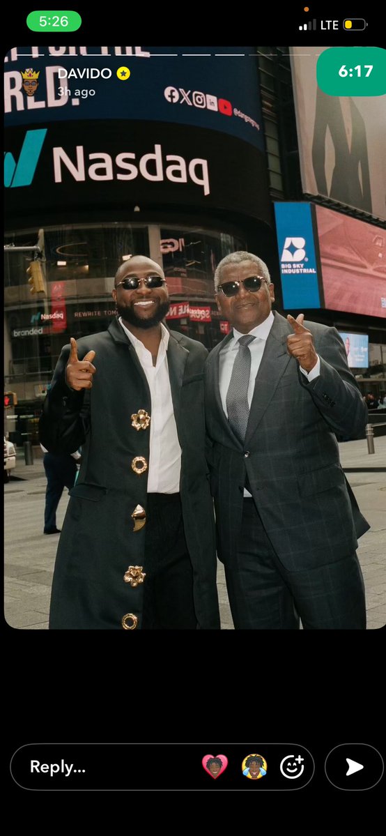 afrobeatmusiq's tweet photo. #Davido #Dangote 🤩 https://t.co/HPky7yuxdH