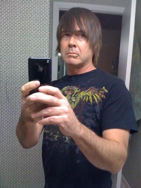 hannibalbareass's tweet photo. ive been posting some of my old mobo concert videos on tiktok and all the comments are like "i shoulda been here instead of being 6" https://t.co/cYFKMOObdj