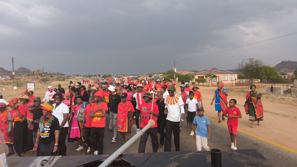 MathibeRebecca's tweet photo. Cluster Masemola ke yona and indeed EFF will take over  Makhuduthamaga.#HeritageCelebration https://t.co/kzwPErn3eO