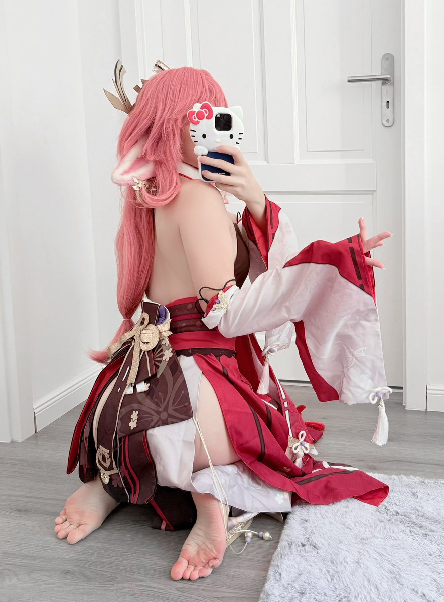 efinyah's tweet photo. New Yae Miko angle unlocked ⋆౨ৎ˚ https://t.co/MRJrxV6WvV