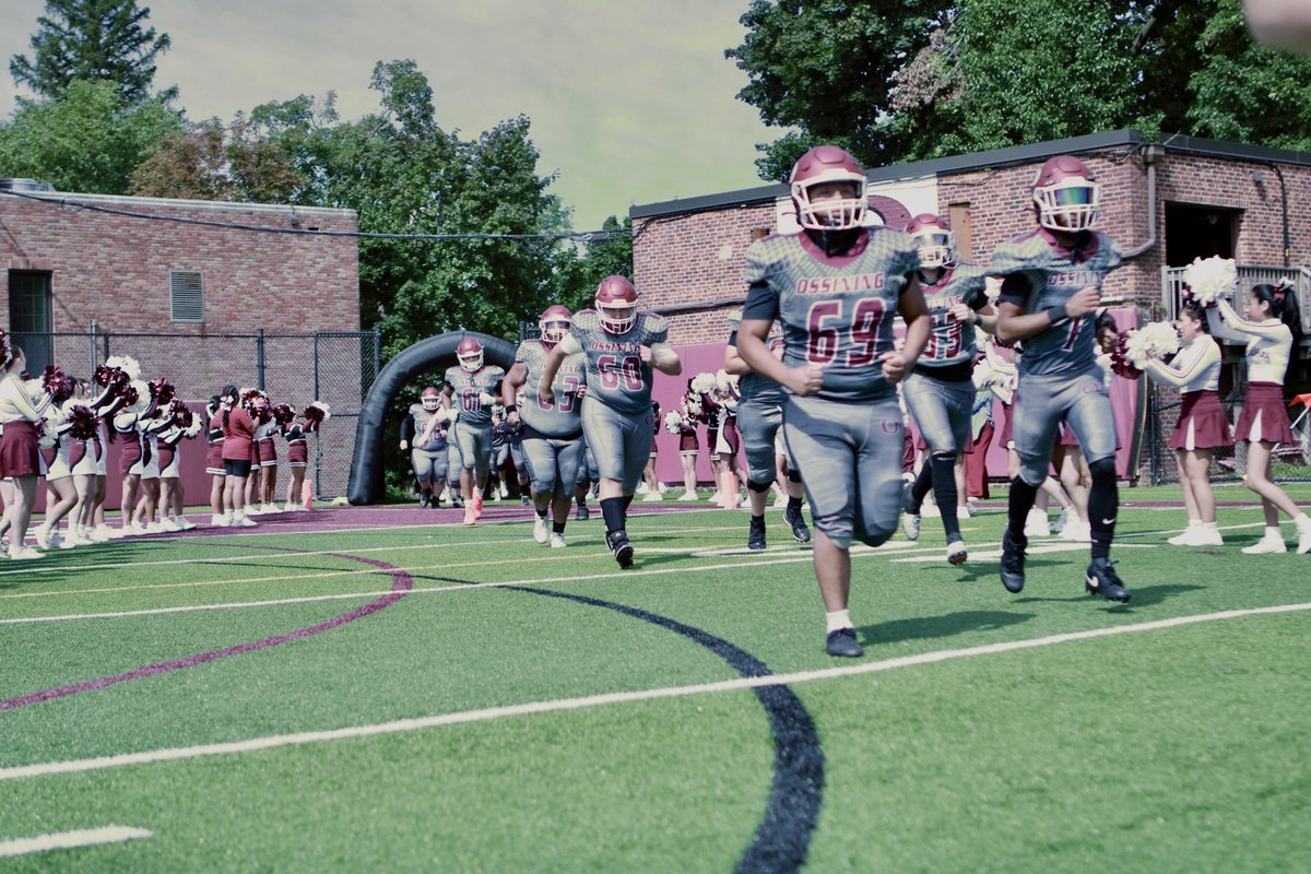 OssiningSchools's tweet photo. Proud of our OHS football team and the heart they bring to the field! Every game, every play, every moment! Keep showing up, keep working, and keep playing for each other.
Thank you Snaps by Liz photography for these amazing photos!
Let’s go, O! 🏈 #opride https://t.co/A0egnN1EKf