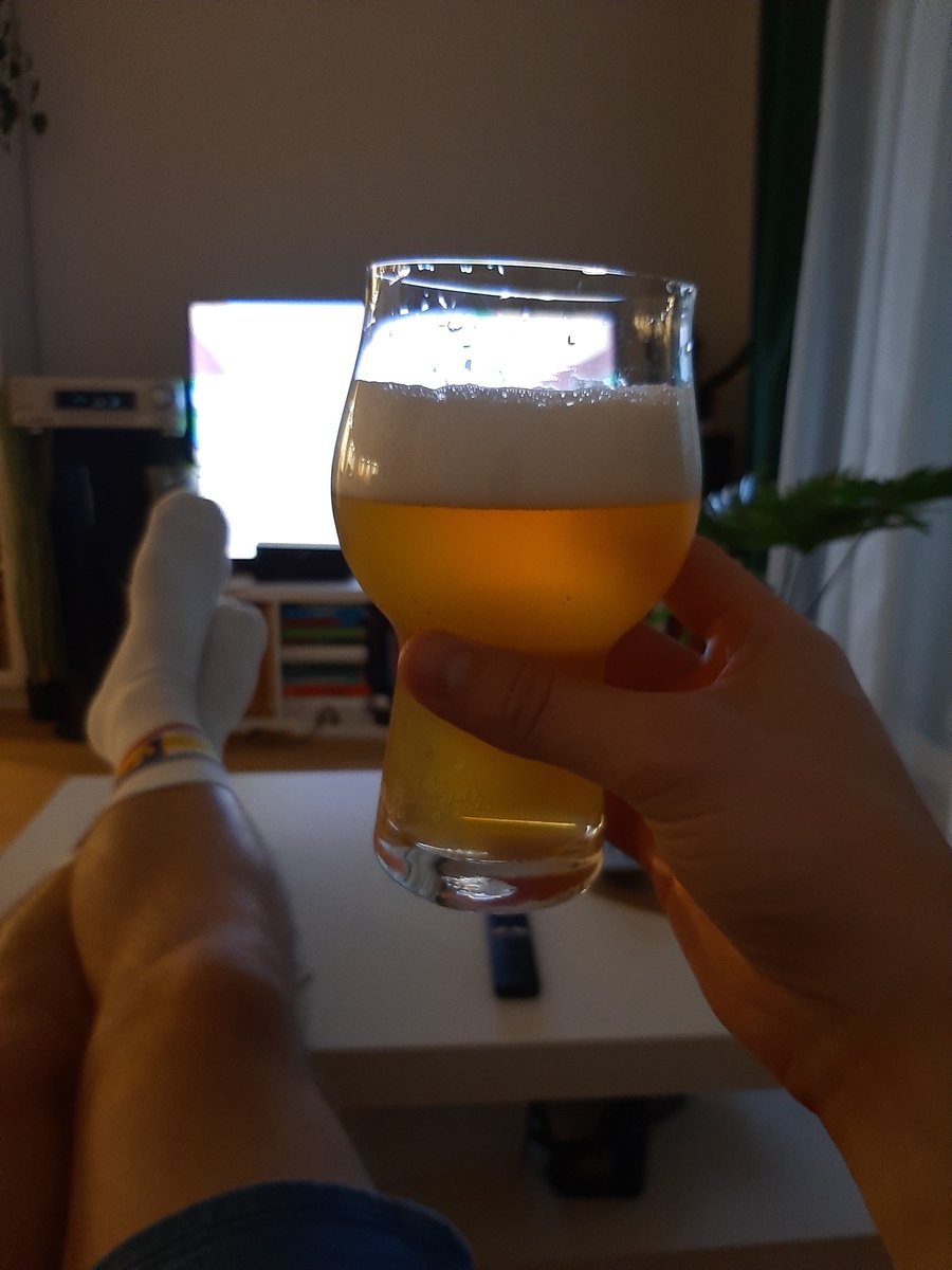 szadkovsky's tweet photo. Mały piąteczek https://t.co/U9mXhON0N2