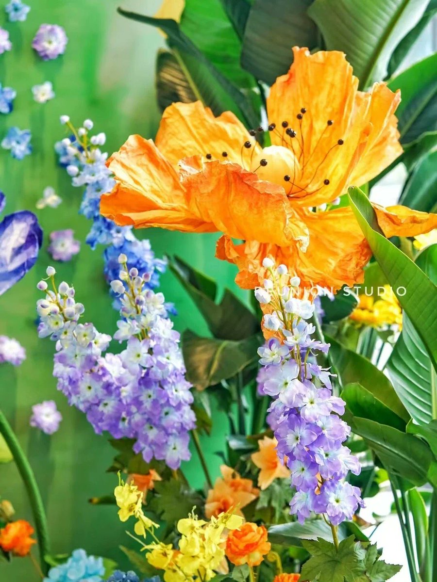 LidaWhyte1gl0's tweet photo. Feliz Día de la Cruz! Que la dicha de este día ilumine tu hogar, lleno de pequeos momentos bonitos y calidez https://t.co/H14TFbx03t