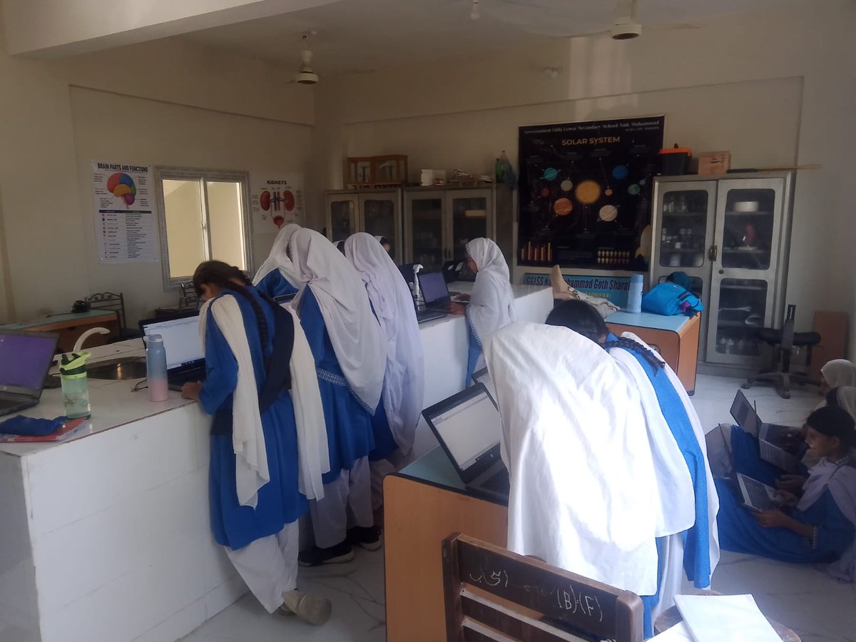 NayeeSubahOrg's tweet photo. Students at Government Girls Secondary School Naik Muhammad are developing practical computer skills through the Mobile Computer Training Program (MCTP).

#NayeeSubahFoundation #MCTP #DigitalSkills #ComputerEducation #DigitalLiteracy #GirlsEducation #TechSkills #Education https://t.co/hfxqQ78Eeh