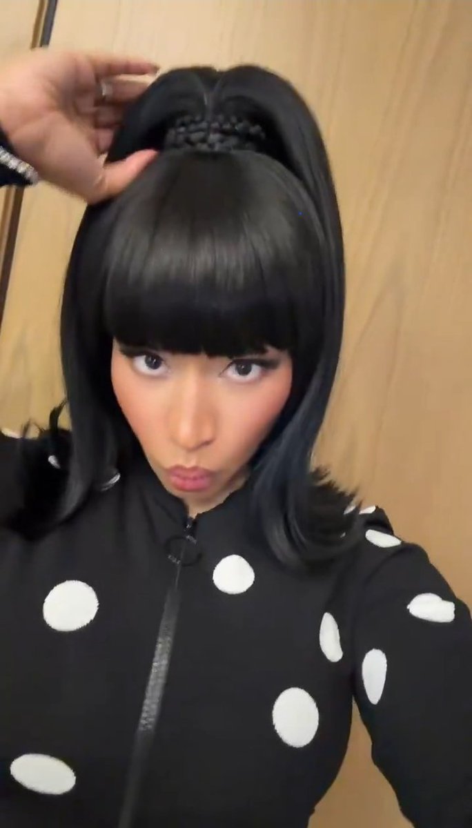 Derrick25321031's tweet photo. Beauty and a beat 💓 😍 https://t.co/WLTkbFu2la
