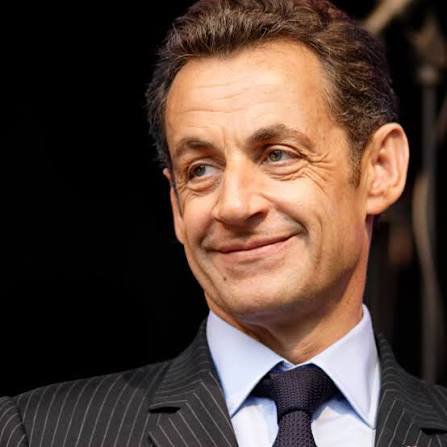 EspaceBoreal's tweet photo. Pascal Prout reçoit encore cette petite ordure de Sarkozy.

Cette vermine venue d'ailleurs a vendu notre pays aux US  
, fait plus de dette que Macron en 5 ans, revoqué un référendum, donné notre or aux mafieux bancaires de sa communauté, fait explosé l'immigration .
@CNEWS https://t.co/DJbOvbilk1