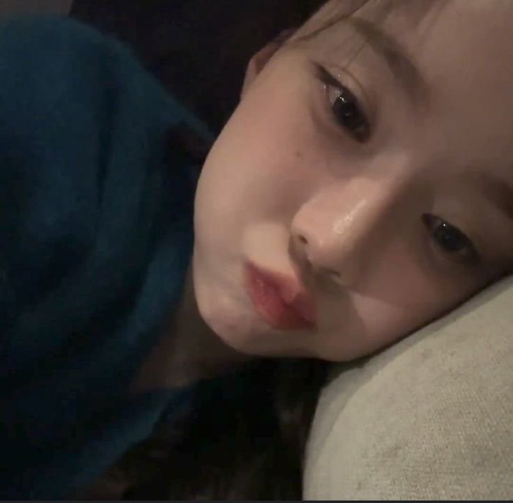 KimWintep's tweet photo. sleepy savana.. https://t.co/oxAKkUtW2p