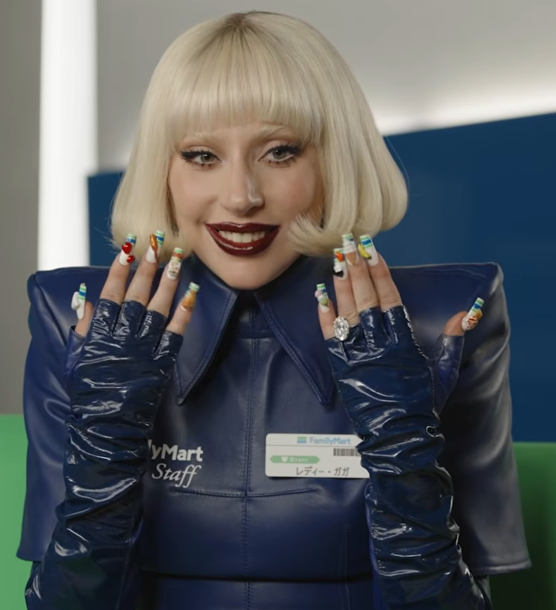 gagasourcelgs's tweet photo. 💍💗💅 https://t.co/pN7Xwe7X4j