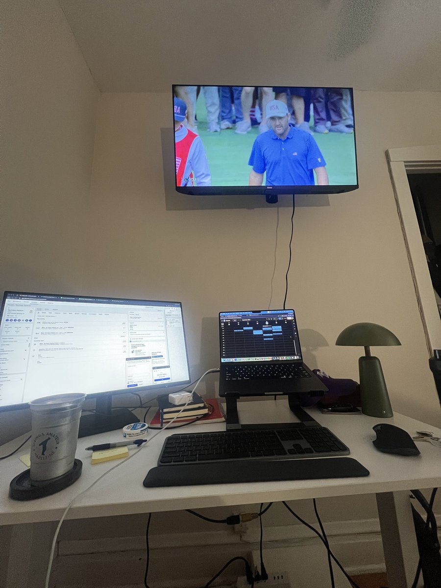 cliffbooth023's tweet photo. Perks of working from home. Will have boots on the ground Saturday  #tedscott https://t.co/axTddJT0Wt