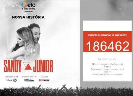 zehzito's tweet photo. com esse negócio de anúncio de sandy e junior relembraram isso daqui e plmdds nao to pronto não https://t.co/tf5Ws7NcN2