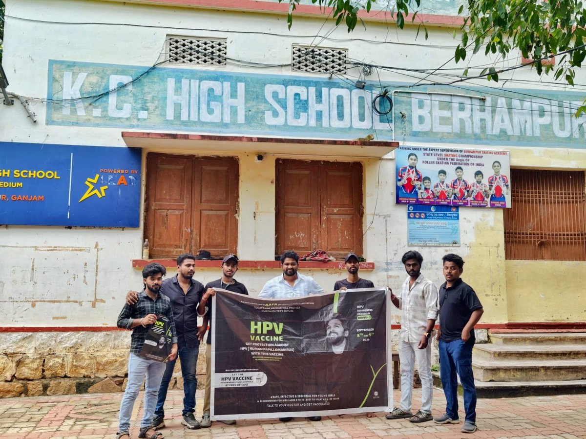 aafa_odisha's tweet photo. ALLUARJUN FANS ASSOCIATION BERHAMPUR ODISHA🖤

EVENT-8

 HPV AWARNESS PROGRAM COMPLETE SUCESSFULL✅

@alluarjun
@imsarathchandra
@ArjunKumar_AAA
@AAFAOnline

 #AAFASupportsHPVDrive
#HPVVaccine
#CervicalCancerAwareness
#SwasthNariViksitBharat https://t.co/SUBgkJKV8o