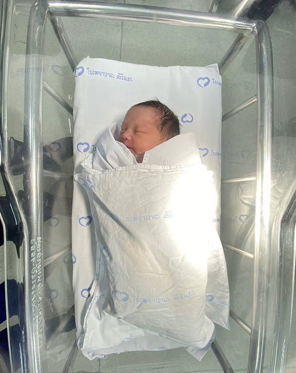 LiveAction's tweet photo. Horrific.

A newborn baby girl in Thailand was discovered in a toilet tank.

A cleaner found her crying.

Her hands were wrinkled from being in the water for hours.

It is a miracle she survived.

We must continue to uphold the dignity of babies

No child deserves to be treated like this.