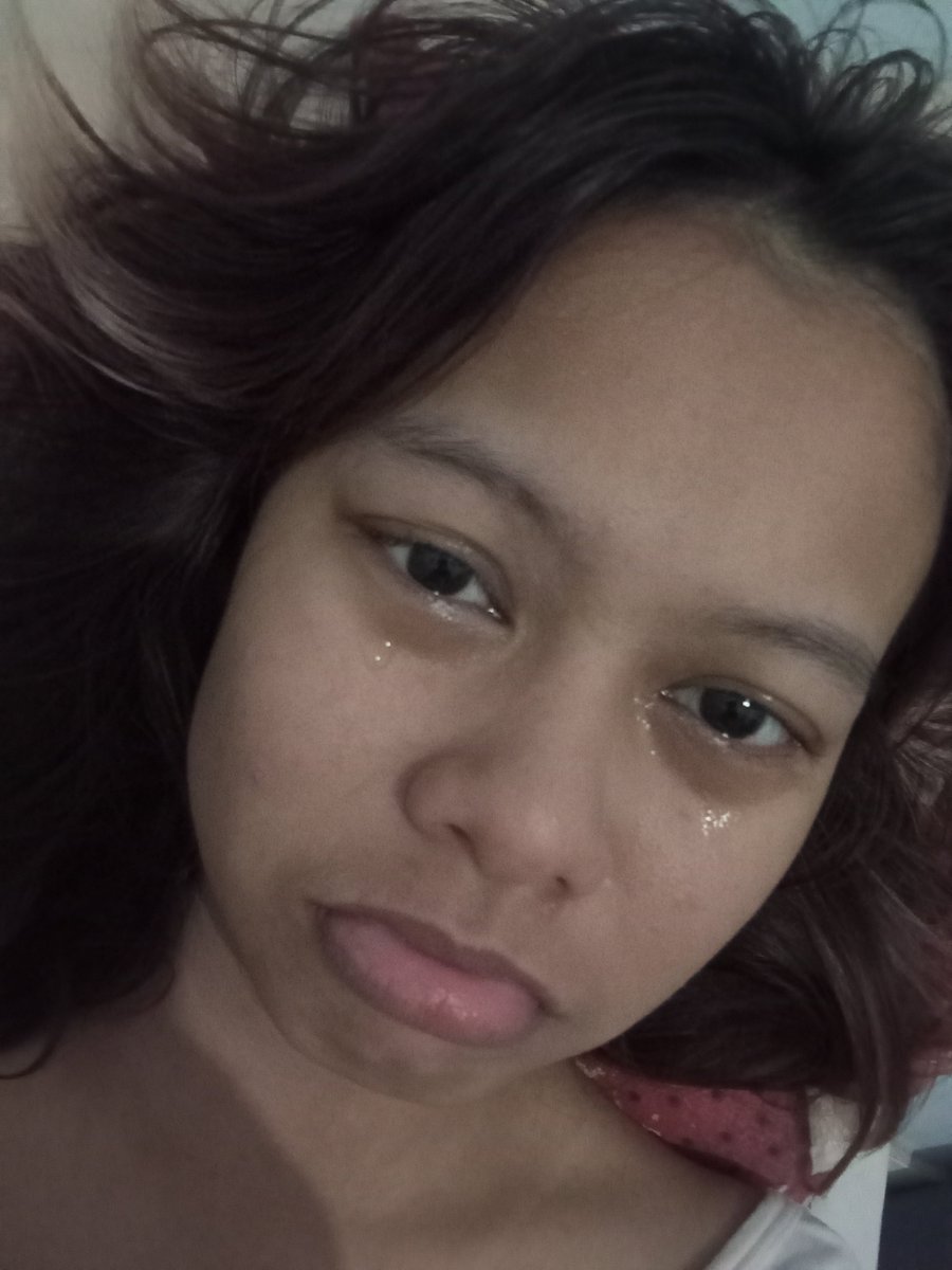 onlyylouisee's tweet photo. ayo sapa yg mau nyakitin aku lagii https://t.co/tpHdS8jGbX