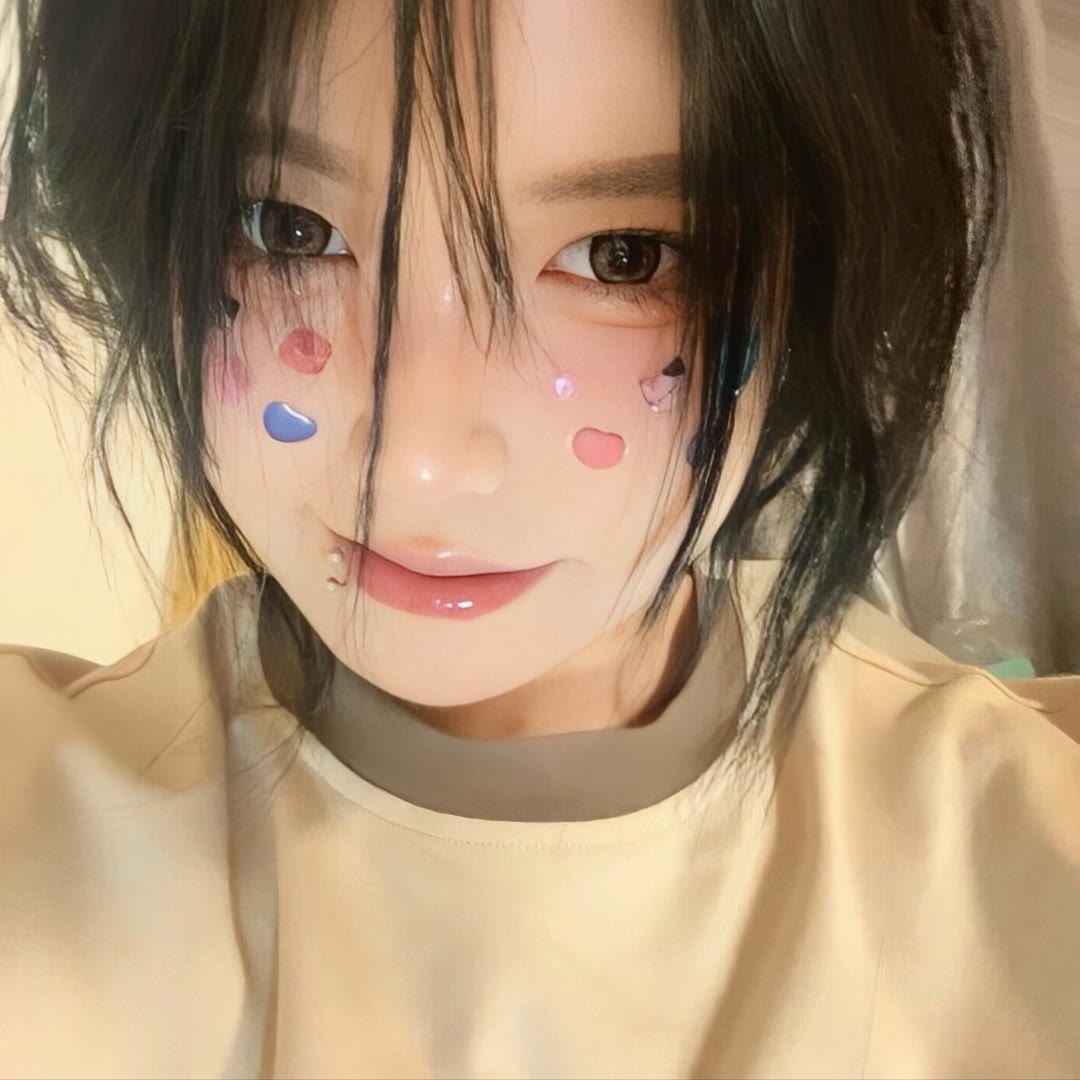 NellaEngwa0e's tweet photo. whichever新人报道～坐标扬州附近，04年的女大学生，165cm 50kg，想找人分享日常。一起分享日常呀neither #约炮 #女大 #扬州 https://t.co/8uhfqwSO9Z
