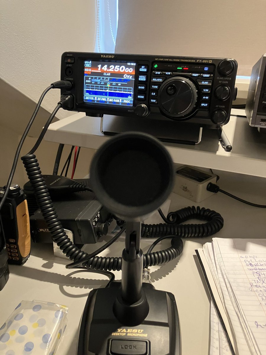 jeroen_veghel's tweet photo. Looking for some DX on 20m, 40m and 10m. #QRZ #hamradio #yaesu @DX_World @dxzone #amateurradio #dxcluster #hamoperator 73 and 44 de PD1EMT https://t.co/WysnxLAYAH