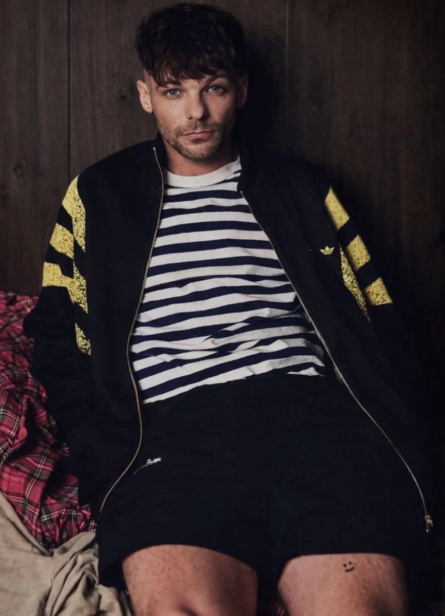 tassandria13's tweet photo. Obviously Louis Tomlinson https://t.co/osteOuckZA