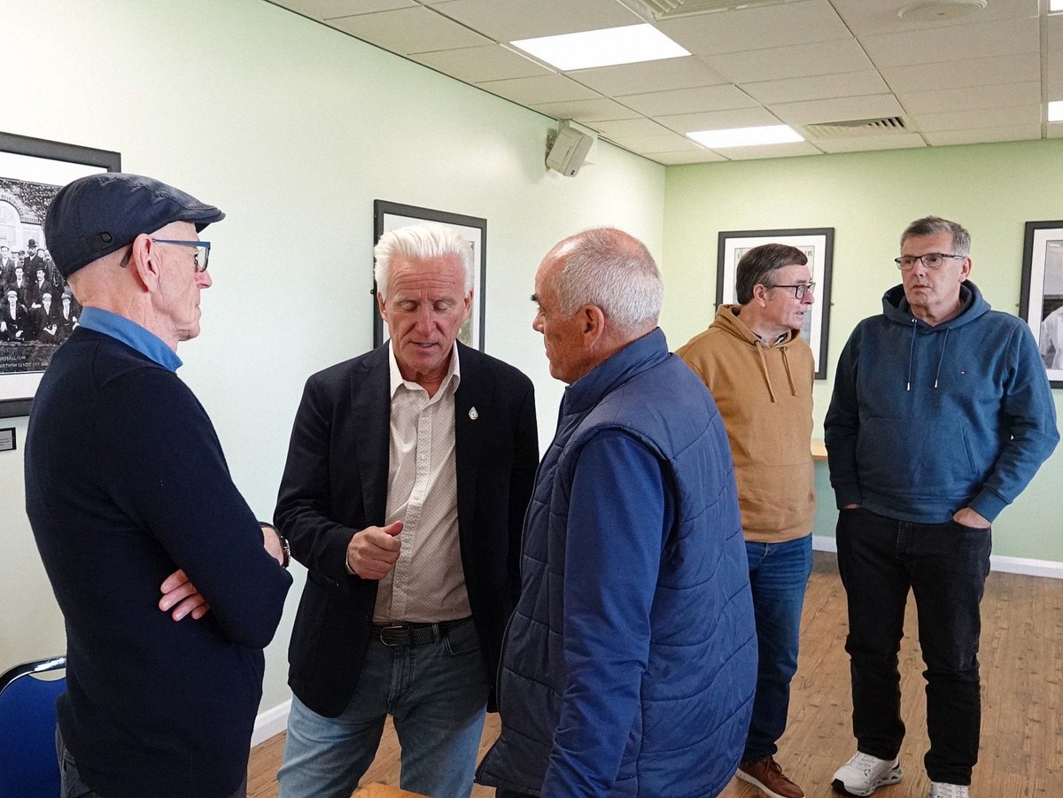 bishopafc's tweet photo. @SportsMemNet Bishop Auckland is five years old this week and what better way to celebrate that milestone than listening to South Shields FC (SSFC) Chairman Geoff Thomson guiding us through the SSFC journey from tough days in Peterlee to the magnificent stadium they now play in. Fascinating from start to finish! Thank you Geoff!

📸 Courtesy of @elmerbat