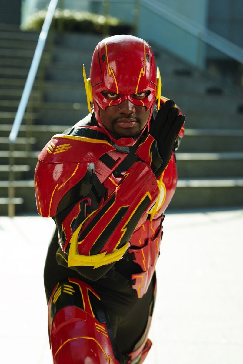 Tales2Astonish_'s tweet photo. When you move faster than light,it's hard not to see darkness. 

📷: OKAMI Productions &amp; Cosplays 
.
#cosplay #3dprinting #theflash #dccosplay #Dragoncon https://t.co/iG5ZJnxyjU