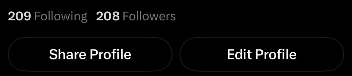 journadey's tweet photo. selamat 2jutamilyar followers🥳🥳🥳 https://t.co/ykxIQ2xV93