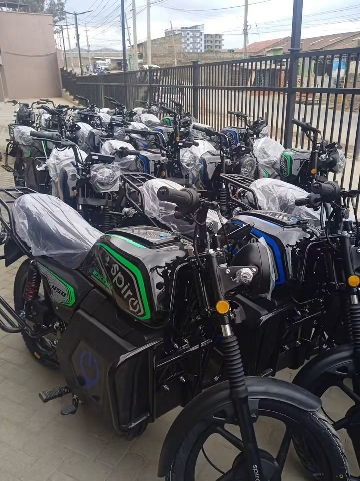 generius4's tweet photo. What was the green transition deal that these commodities have to find a market here in Africa. 
A deposit of 10k ,daily remittances of 370kshs. 

#greentransition 
#EV
#Tesla
#Spiro https://t.co/p7zxTSeBjO