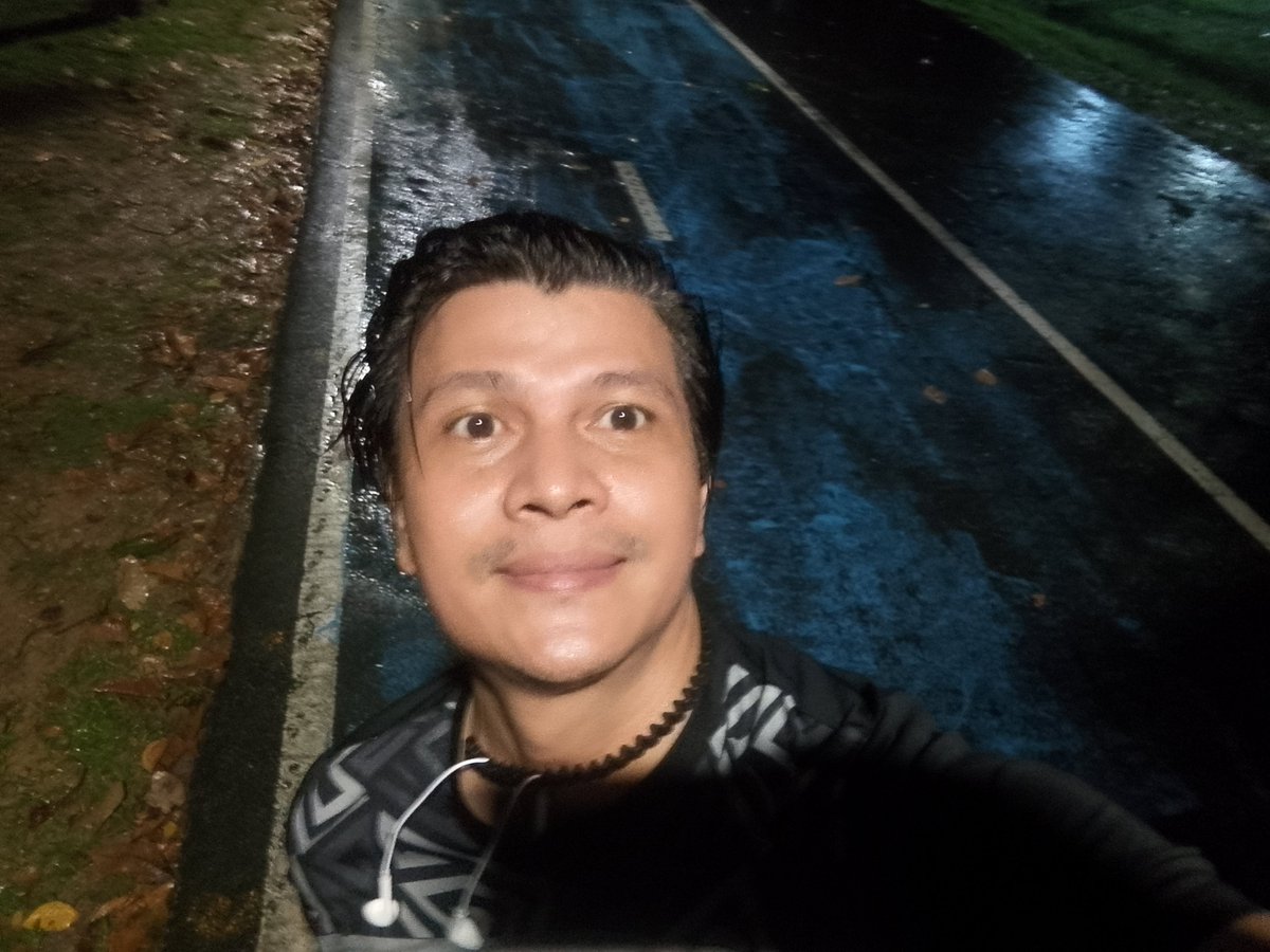 DTm34588109's tweet photo. 8km.#thk.). https://t.co/fddKl7cHPX