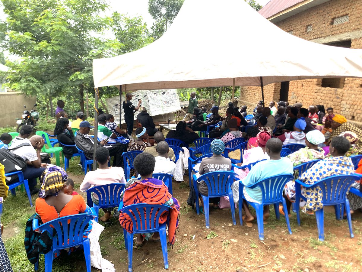 ECOTRUST_Ug's tweet photo. Mwebale Joshua of Rwenzori Slopes Trust shared the cooperative’s five-year vision. How the carbon fund brought farmers together, expanded tree planting and enabled investments in coffee and honey, creating alternatives to cutting trees prematurely. https://t.co/x2H4VdHmLh