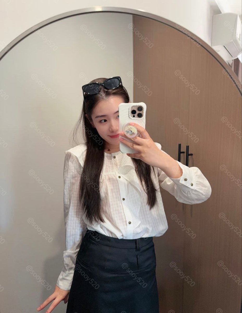 sooy1314's tweet photo. 摸鱼上班的一天般已经结束，我要去吃好次的，有推荐一下的吗？ https://t.co/vRKnzB7y2f