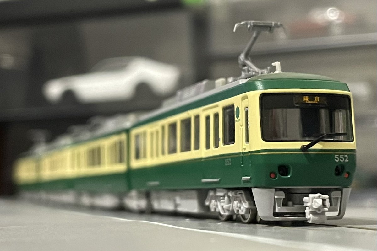 JJ_SR20model's tweet photo. 遅ればせながら江ノ電502Fが入線
この製品は増結用T車なので事前に買っておいた部品取りの501Fと床板をトレードし動力車化
ようやく現役の江ノ電"全編成"が揃いました https://t.co/JSoRLZoxhr