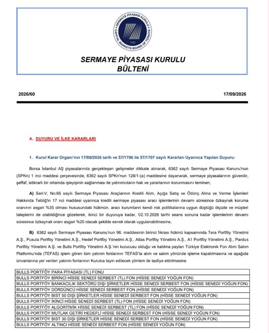 OzerRemziozer's tweet photo. Oh ne güzel dünya!

Sen şirket kur, küçük yatırımcılardan para topla, yüksek maaş ve kar payları ile zenginleş, sonra şirket battığında devlet devreye girsin ve oluşan enkazı kamu kaynaklarıyla ortadan kaldırsın.

Borsa İstanbul’da tasfiye edilen fonlar ve kamu bankalarına devredilen tasarruf finansman şirketleri, münferit birer finansal başarısızlık değildir. Reel üretimden kopmuş modern finansal sistemin ürettiği kaçınılmaz sonuçlardır.

Serbest piyasa dogmasının ve finans ekonomisinin ürettiği bu vahim tabloyu 4 temel eksende ele almak gerekir.

1-Kamu otoritesinin bu yapılara müdahale etmesi veya tasfiye süreçlerini üstlenmesinin ana sebebi, küçük yatırımcıyı korumak değildir. Yeni bir ekonomik  kriz korkusudur. Finansal zincirin bir halkasının kopması, domino etkisiyle tüm piyasaya yayılma potansiyeli taşır. Devlet, sistemin kökten çökmesini engellemek adına enkazı temizler ve enkazı oluşturan yapının sorgulanmasını gözlerden uzaklaştırır.

2-Klasik sermaye piyasası teorisi, borsayı ve finansal araçları "üretime kaynak aktarma mekanizması" olarak sunar. Oysa günümüz kapitalist finans anlayışındaki fonlar ve türevleri, gerçek mal ve hizmet üretiminden tamamen bağımsız, gerçek olmayan (fiktif) bir değer üretme yarışından ibarettir.

Reel sanayiye veya katma değerli üretime dönüşmeyen, sadece para hareketinden para kazanmayı hedefleyen modeller "şişirilmiş değerler" oluşturur.

Sisteme yeni girenlerin kaynağıyla eski girenlerin doyurulduğu ya da  varlık fiyatlarının aşırı köpürtüldüğü bu düzen, makroekonomik bir gerçekliğe dayanmadığı için ilk sarsıntıda patlamaya mahkûmdur.

3. Bu sistemin kurgusunda risk ve kazanç adil bir şekilde dağılmaz.

Sistemi kuranlar ve yönetenler, yüksek yönetim ücretleri, fahiş maaşlar, kâr payları ve primlerle süreç boyunca kişisel servet birikimleriyle zenginleşirler.

Küçük yatırımcı ise kazanç ve enflasyondan korunma arayışıyla sisteme çekilir, çöküş anında ise asıl kaybeden olur.

Tasfiye edilen veya kamuya devredilen yapıların bütçeye getirdiği yük, günün sonunda kamu kaynakları üzerinden bütün halkın sırtına biner.

4-Sermayedarlar büyüme evresinde, devlet piyasadan elini çeksin, serbest piyasa kendi dengesini bulur derler ancak kriz evresinde sistemsel risk var, kamu bizi kurtarmalı noktasına gelirler. Kârın özelleştirilip zararın kamusallaştırıldığı bu sistemsel çelişki aynı zamanda finansal aktörlerin kontrolsüz risk almasını teşvik eden büyük bir ahlaki yozlaşmaya da kapı aralamaktadır.

Batan fonları veya tıkanan tasarruf şirketlerini devralmak yaranın üzerine bant çekmektir. Gerçek üretime, istihdama ve somut katma değere dayalı olmayan ekonomi yaklaşımları yarayı tedavi etmeyeceği gibi kangrene dönüştürecektir.