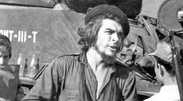 RadioSSp's tweet photo. 🇨🇺 La historia hoy en @RadioSSp 🇨🇺
🇨🇺 El 17 de septiembre de 1957, fuerzas del Ejército Rebelde a las órdenes del Comandante Ernesto Che Guevara derrotan a tropas batistianas en Pino del Agua, paraje del hoy municipio de Guisa, en la Sierra Maestra.
🇨🇺 #CubaViveEnSuHistoria 🇨🇺 https://t.co/D1SvrWRDej