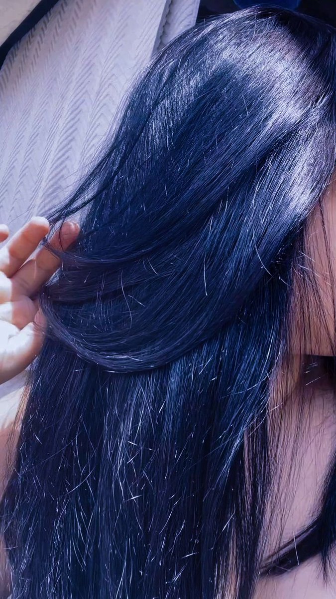 kikigrr234's tweet photo. Mi cabello en el sol es otra cosa 😏☀️ https://t.co/LCuH4Gow7t